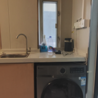 上环威灵顿街160-164号莲香楼十人间床位