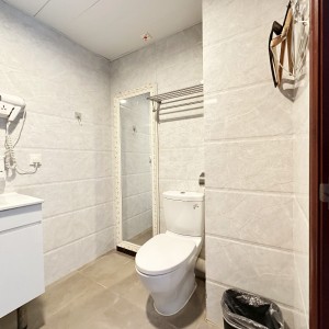 KONE独卫双人间-步行旺角地铁站🚇3分钟；油麻地地铁站🚇3分钟，理工巴士9分钟直达，15/16/17楼