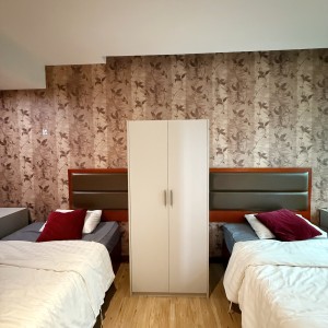 KONE独卫单间-步行旺角地铁站🚇3分钟；油麻地地铁站🚇3分钟,理工巴士9分钟直达，10/11/12/13楼