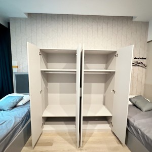 KONE女生专属独卫双人间-步行旺角地铁站🚇3分钟；油麻地地铁站🚇3分钟，理工巴士9分钟直达