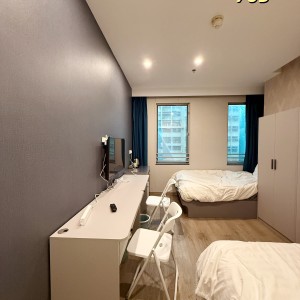 KONE男生专属独卫双人间-步行旺角地铁站🚇3分钟；油麻地地铁站🚇3分钟，理工巴士9分钟直达