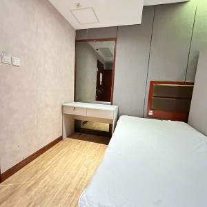 KONE六楼独卫双人间-步行旺角地铁站🚇3分钟；油麻地地铁站🚇3分钟，理工巴士9分钟直达