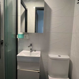 旺角利民大厦9楼studio D房-地铁步行2分！！都会10分钟可达强推！理工浸会20分内城大12分钟可达