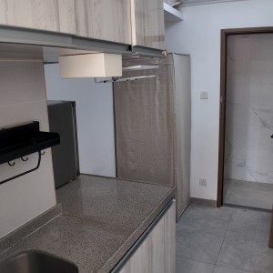 尖沙咀海景大厦精装studio3楼A房-理工步行12分巴士5分，都会大学巴士+步行17分，尖沙咀地铁5分