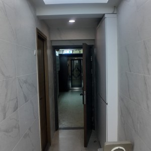 尖沙咀华敦大厦studio B1室D房-理工步行900米，距尖沙咀地铁仅80米