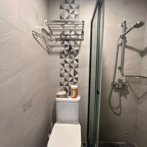 九龙侨园2楼C房一室一厅-步行可达浸会！步行+巴士只要11分钟，城市大学19分钟即到