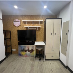 尖沙咀龙记大厦5楼C房studio-巴士到理工仅需4分！步行仅需700米！简直是天花板级别