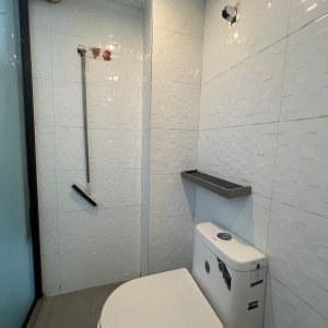 尖沙咀龙记大厦5楼C房studio-巴士到理工仅需4分！步行仅需700米！简直是天花板级别