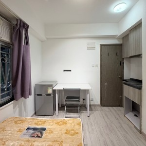 尖沙咀龙记大厦2楼C房studio-巴士到理工仅需4分！步行仅需700米！天花板级别的双校可选