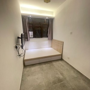 旺角分行大廈8楼C房studio-都会大学步行+巴士13分钟到校！理工步行+港铁20分钟即达，旺角地铁站130米