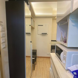 铜锣湾广安大厦9楼F房studio-港大通勤18分，路对面就是铜锣湾站，周围商圈密布