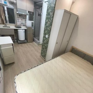 尖沙咀中间道远东大厦14楼H室A房studio-7k+享受尖沙咀尖东双地铁包围，步行只需3分钟！理工通勤步行+港铁1站11分钟到校，纯步行1.3公里，