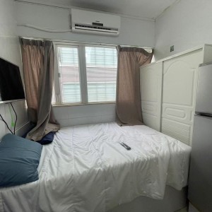 尖沙咀乐道9号7楼3号房studio-理工步行+巴士11分钟到校，纯步行17分，尖沙咀站步行2分，周边商超便利店众多