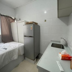 尖沙咀乐道9号7楼3号房studio-理工步行+巴士11分钟到校，纯步行17分，尖沙咀站步行2分，周边商超便利店众多