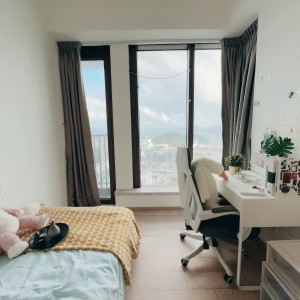 观塘将军澳日出康城LP6套四男生D-高档海景单人间，到科大巴士+港铁30分钟即达，科大学生优选