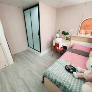 旺角青年公寓AB区A5-独卫单间有窗专业学生公寓，理工16分到都会15分，旺角站270米，生活便捷