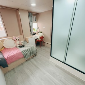 旺角青年公寓AB区A2-独卫单间有窗专业学生公寓，理工16分到都会15分，旺角站270米，生活便捷