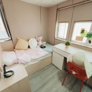 旺角青年公寓AB区A1-独卫单间有窗专业学生公寓，理工16分到都会15分，旺角站270米，生活便捷