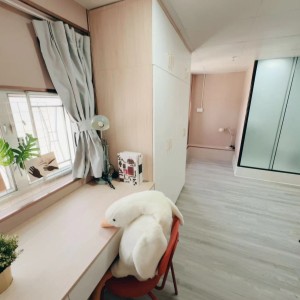 旺角青年公寓AB区A1-独卫单间有窗专业学生公寓，理工16分到都会15分，旺角站270米，生活便捷