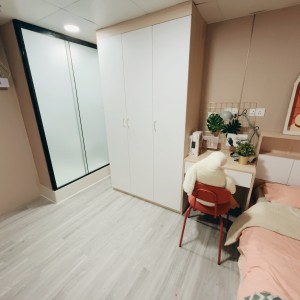 旺角青年公寓AB区B13-独卫超值单间有窗专业学生公寓，理工16分都会15分，旺角站270米，旺角中心地段