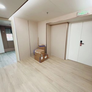 旺角青年公寓AB区B13-独卫超值单间有窗专业学生公寓，理工16分都会15分，旺角站270米，旺角中心地段