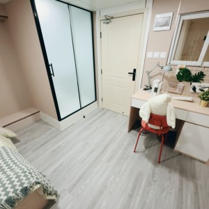 旺角青年公寓AB区B10-独卫超值单间有窗专业学生公寓，理工16分都会15分，旺角站270米，旺角中心地段