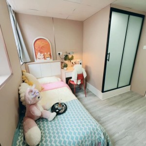 旺角青年公寓AB区B5-独卫超值单间有窗专业学生公寓，理工16分都会15分，旺角站270米，旺角中心地段