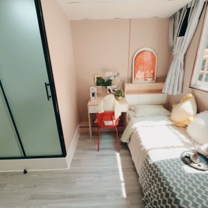 旺角青年公寓CD区C5-独卫超值单间有窗专业学生公寓，理工16分都会15分，旺角站270米，电梯洋楼