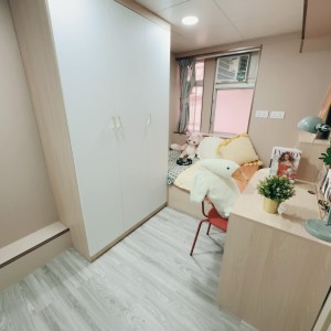 旺角青年公寓CD区D2-独卫超值单间有窗专业学生公寓，理工16分都会15分，旺角站270米，电梯洋楼