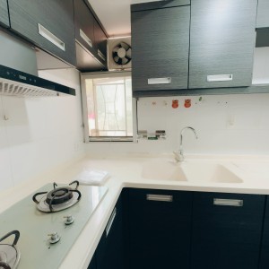 何文田-欣图轩2座2楼D室男生A-都会大学就在路对面！步行160米即达学校！都会学生天选。地铁何文田站只要750米