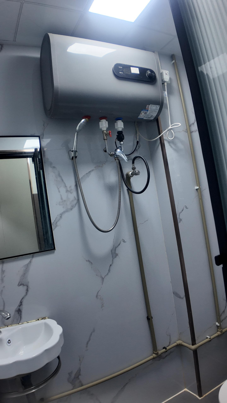 尖沙咀polyUer最爱单间超高性价比73号101B,理工只要步行400米5分钟即可到达!只要5k+!图2