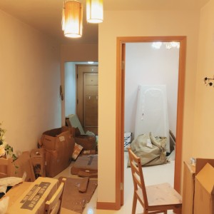 岭南-兆康苑501室一期B-男生优先，岭南大学步行15分即达，小区门口就是地铁站