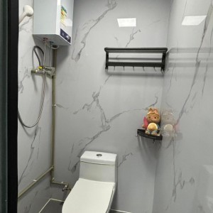 尖沙咀73号独卫大单间全新家私102-理工步行五分，都会巴士15分，地铁站步行5分，位置绝佳