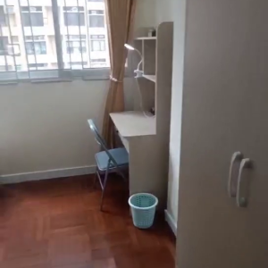 港岛庆云大厦单间公寓A房-居民区港大步行7分钟，生活便利，西营盘地铁站步行6分