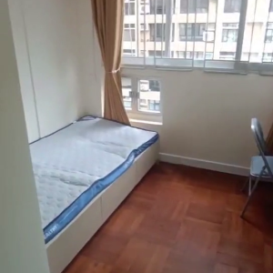 港岛庆云大厦单间公寓A房-居民区港大步行7分钟，生活便利，西营盘地铁站步行6分