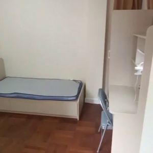 港岛庆云大厦单间公寓双人房B房-居民区港大步行7分钟，生活便利，西营盘地铁站步行6分