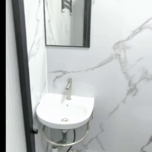 尖沙咀65号306B-独卫单间理工步行五分有大窗带家电26fall首选，都会大学巴士通勤15分钟也可选