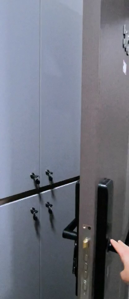 尖沙咀65号502studio-理工步行只要五分钟！都会大学巴士通勤15分钟。家具家电齐全，整栋楼几乎都是理工同学图6