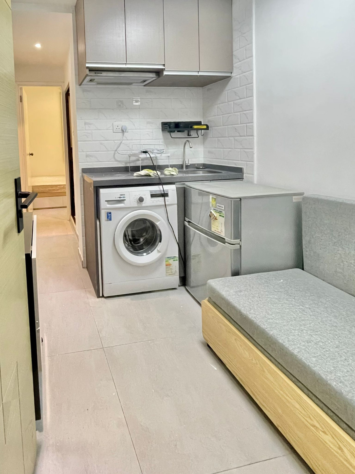 九龙界限街144A号2楼C房studio-步行可达浸会!步行+巴士只要11分钟,城市大学19分钟即到图1