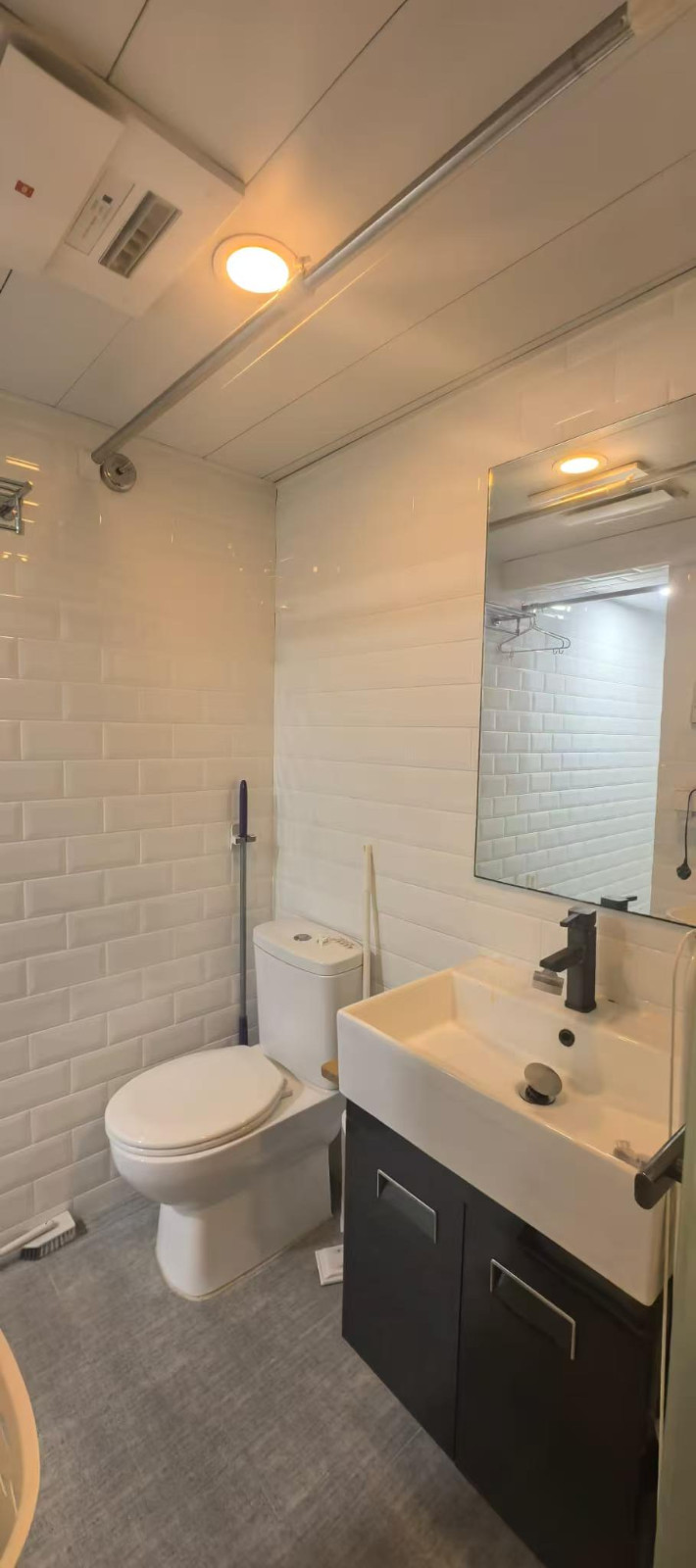 油麻地伟安大厦A座2F B室B房-理工步行1公里，步行+巴士12分钟到校，柯士甸地铁站步行180米即达图4