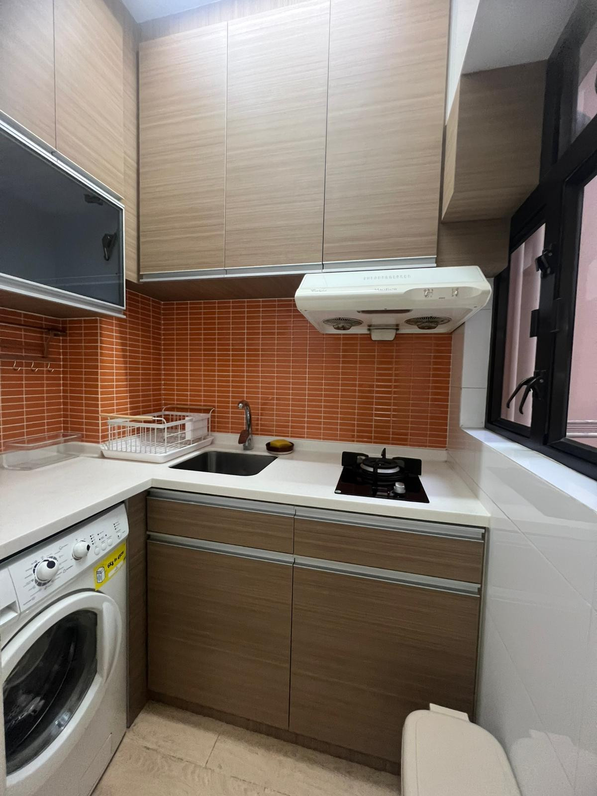 北角新达大厦18楼B室一室一厅-独立客厅卧室厨卫，生活空间超大，港大港铁9站即达，距北角站步行5分图4