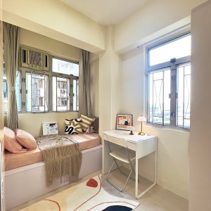 港岛天兴大厦电梯洋楼精致套房-仅限女生，两房一厅带储藏间，港大步行800米，西营盘地铁站400米