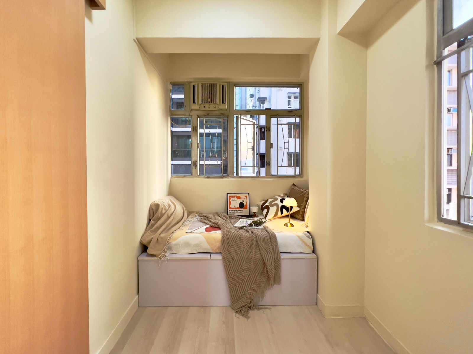 港岛天兴大厦电梯洋楼精致套房-仅限女生，两房一厅带储藏间，港大步行800米，西营盘地铁站400米图2