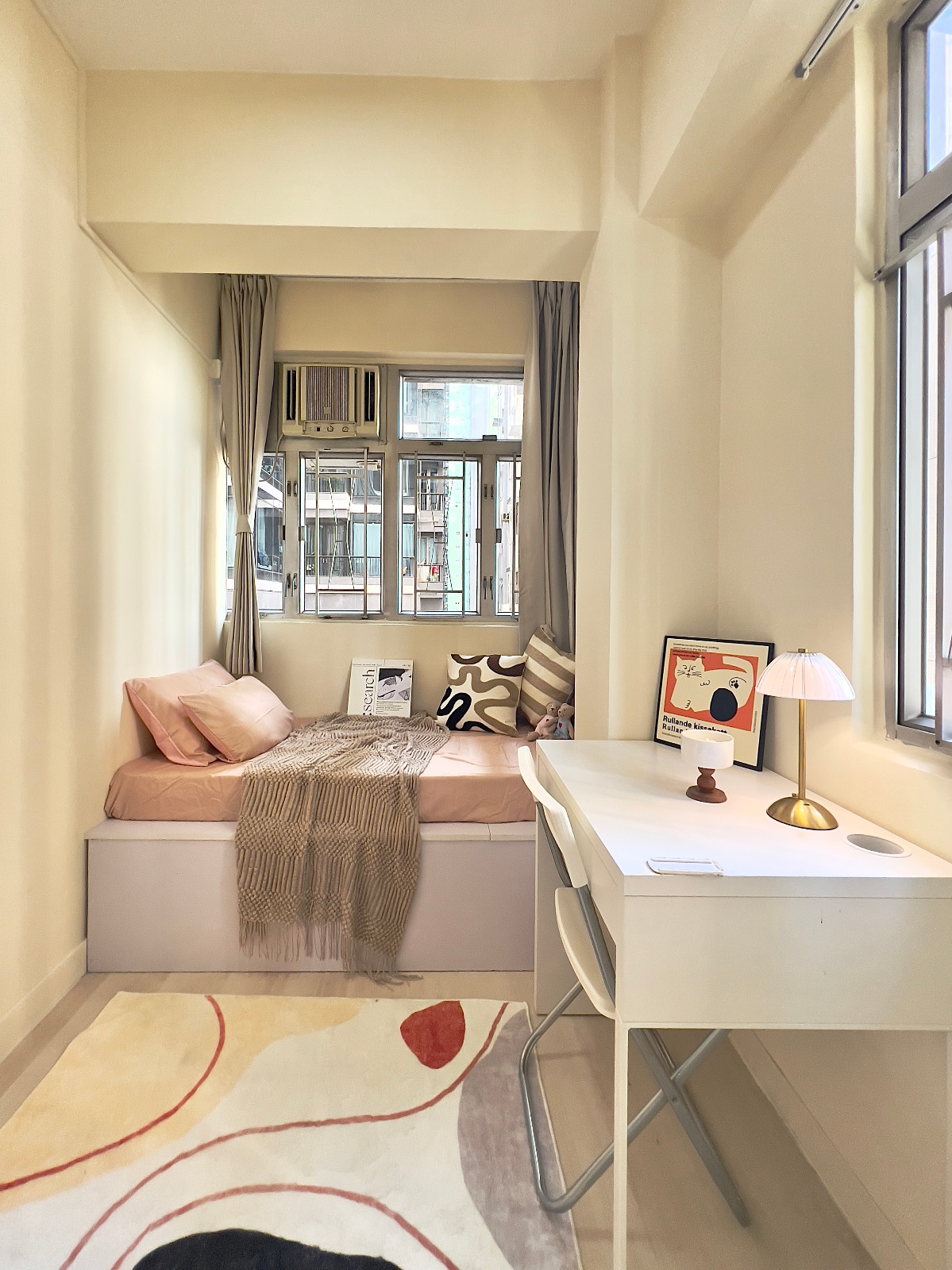 港岛天兴大厦电梯洋楼精致套房-仅限女生，两房一厅带储藏间，港大步行800米，西营盘地铁站400米图4