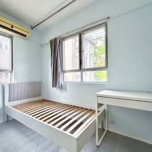 屯门怡卢3座1D单间2号-独栋小别墅三面采光，超值6k+单间，岭南大学步行+巴士9分钟即可到达