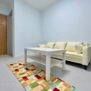 屯门怡卢3座1D单间3号-独栋小别墅三面采光，超值6k+单间，岭南大学步行+巴士9分钟即可到达