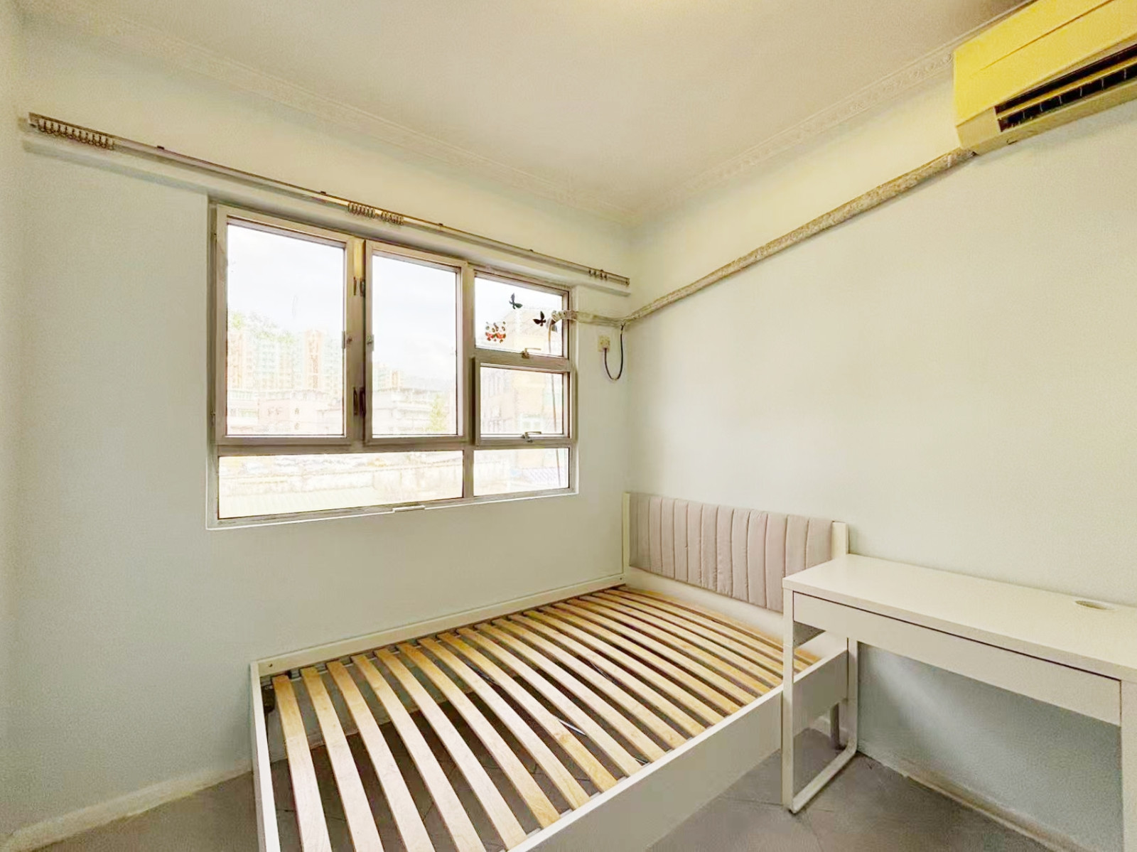 屯门怡卢3座1D单间3号-独栋小别墅三面采光，超值6k+单间，岭南大学步行+巴士9分钟即可到达图2