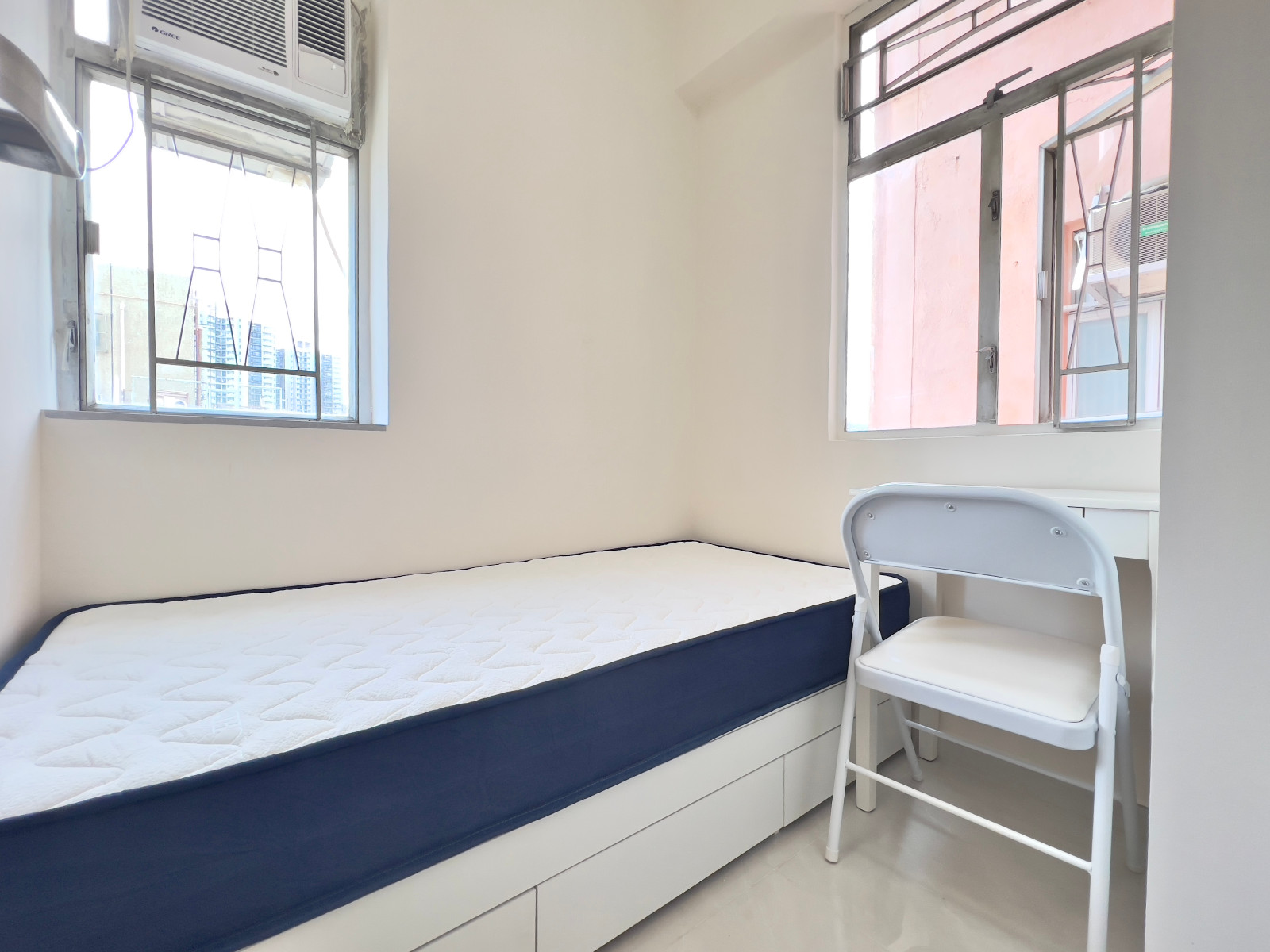 屯门东威阁两室一厅房2-岭南大学步行+巴士14分即达，屯门站10分钟步行，精致带电梯洋楼图1