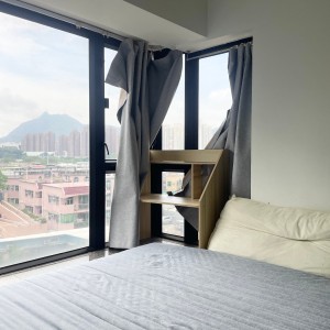 屯门豫丰花园三室一厅单人间1-岭南大学步行+巴士18分钟可达，星级小区环境超赞带泳池，屋内精装有大窗