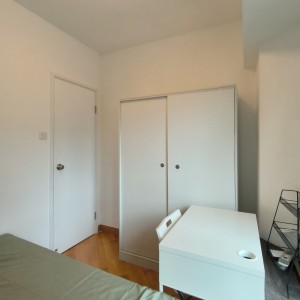 屯门聚康山庄三室一厅单人间1-岭南大学旁，步行进校门只要200米！超近！超近！小区环境超赞带泳池